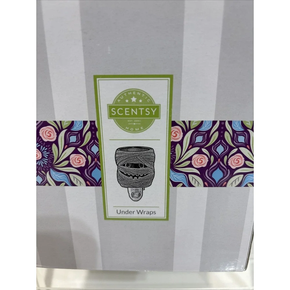 Scentsy Under Wraps Mummy Halloween Mini Wall Plug-In Wax Warmer